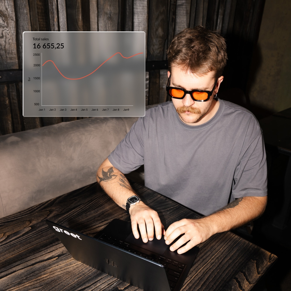 Restaurant manager discussing statistics