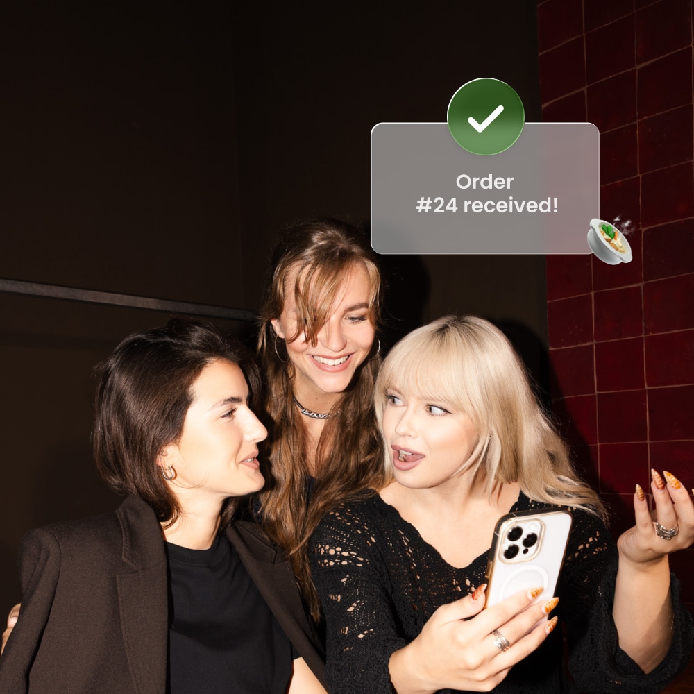Restaurant customer using Greet app to place an order